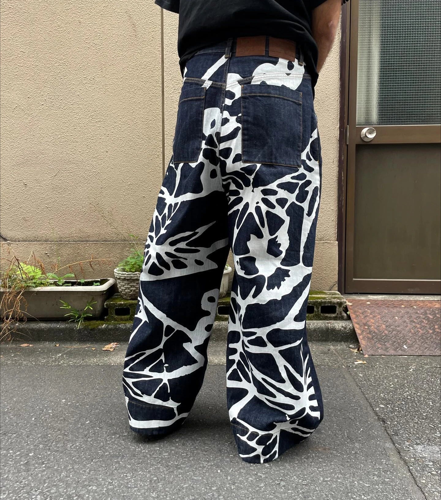 "Shh" Jeans (2 COLOR)